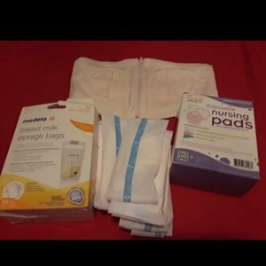 Pumping bra, pads and storage bags